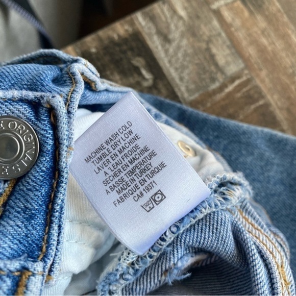 RE/DONE High Rise Stove Pipe Jeans in Light Stone Straight Crop - Picture 13 of 13